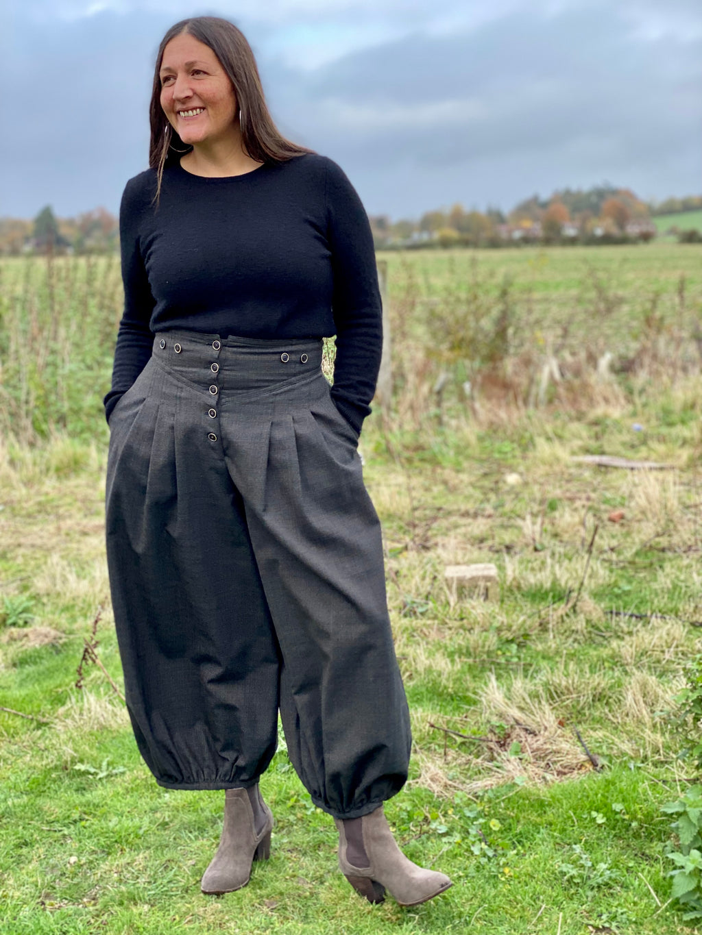 High Wasted trousers-Wool