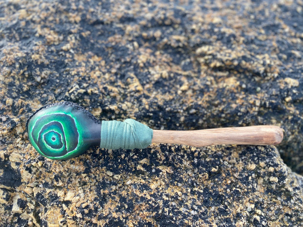 Art Rattle -green