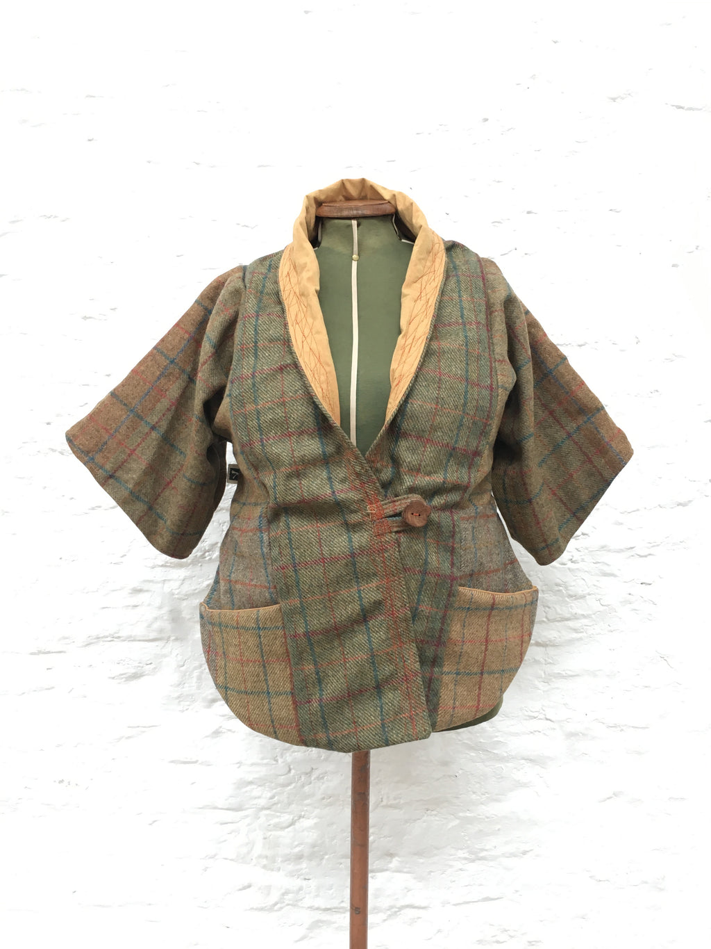 *50% SALE* - Lined tailed jacket/brown