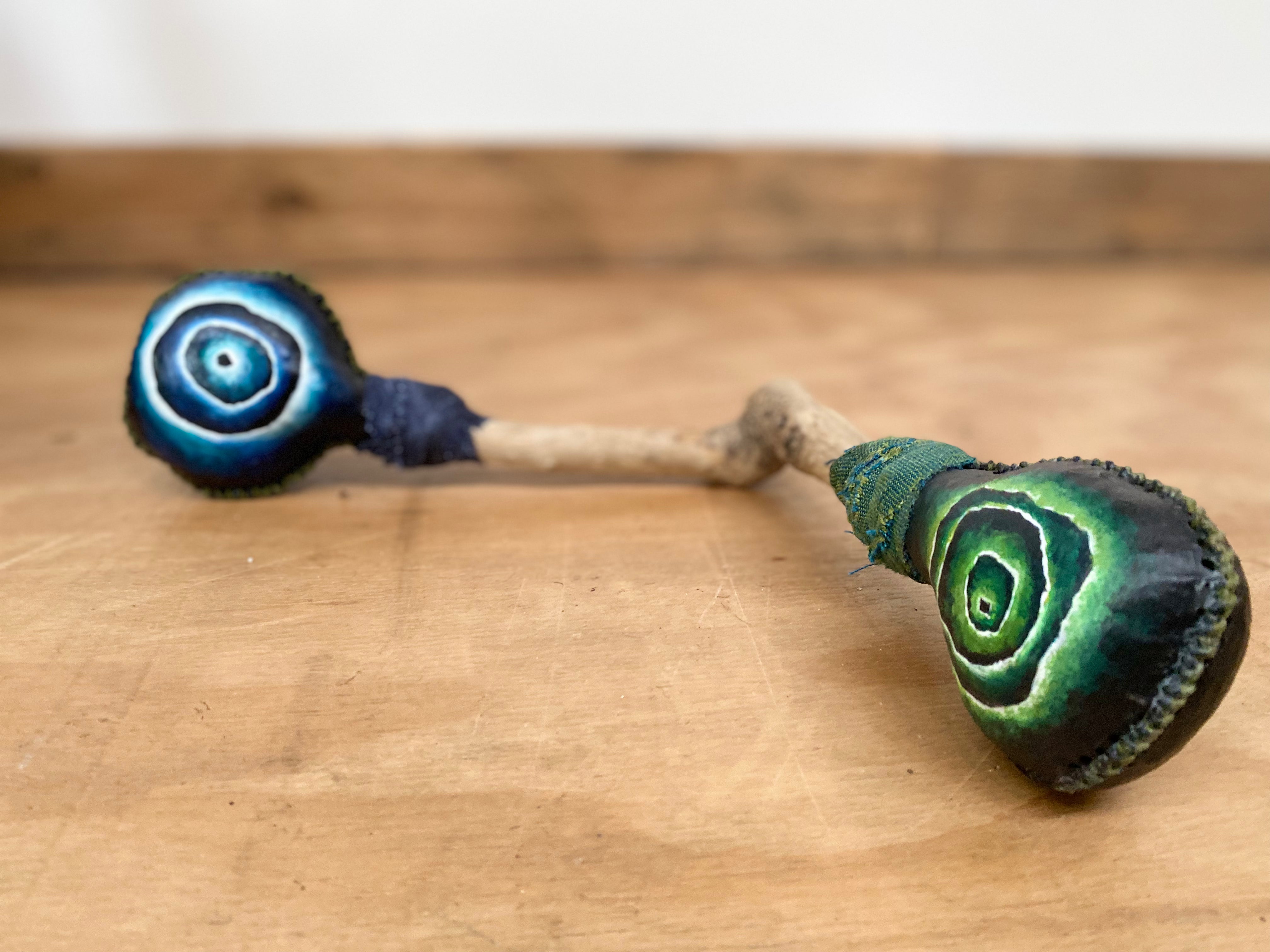 Axis mundi Rattle
