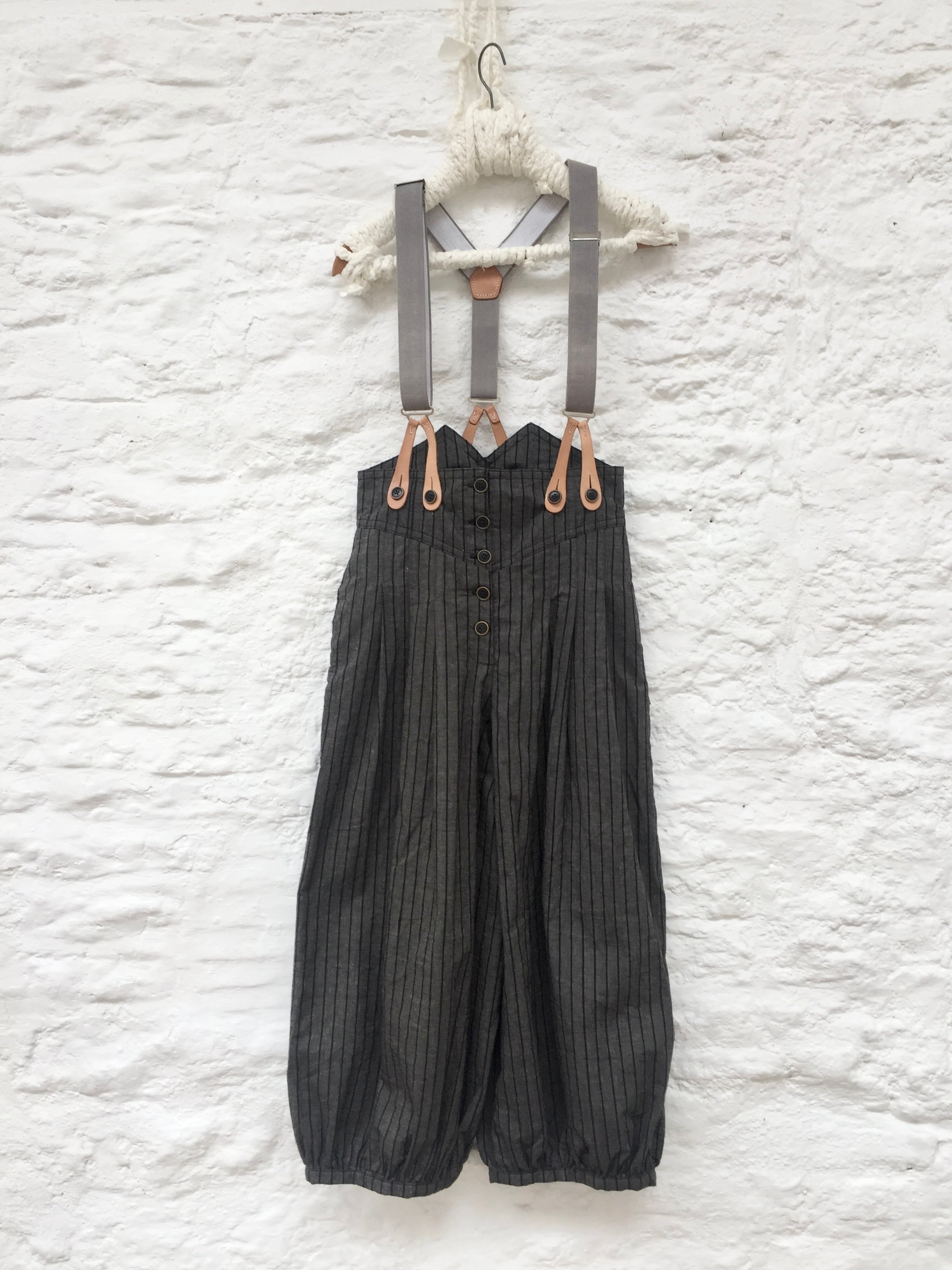 High Waisted Trousers – Black Stripe
