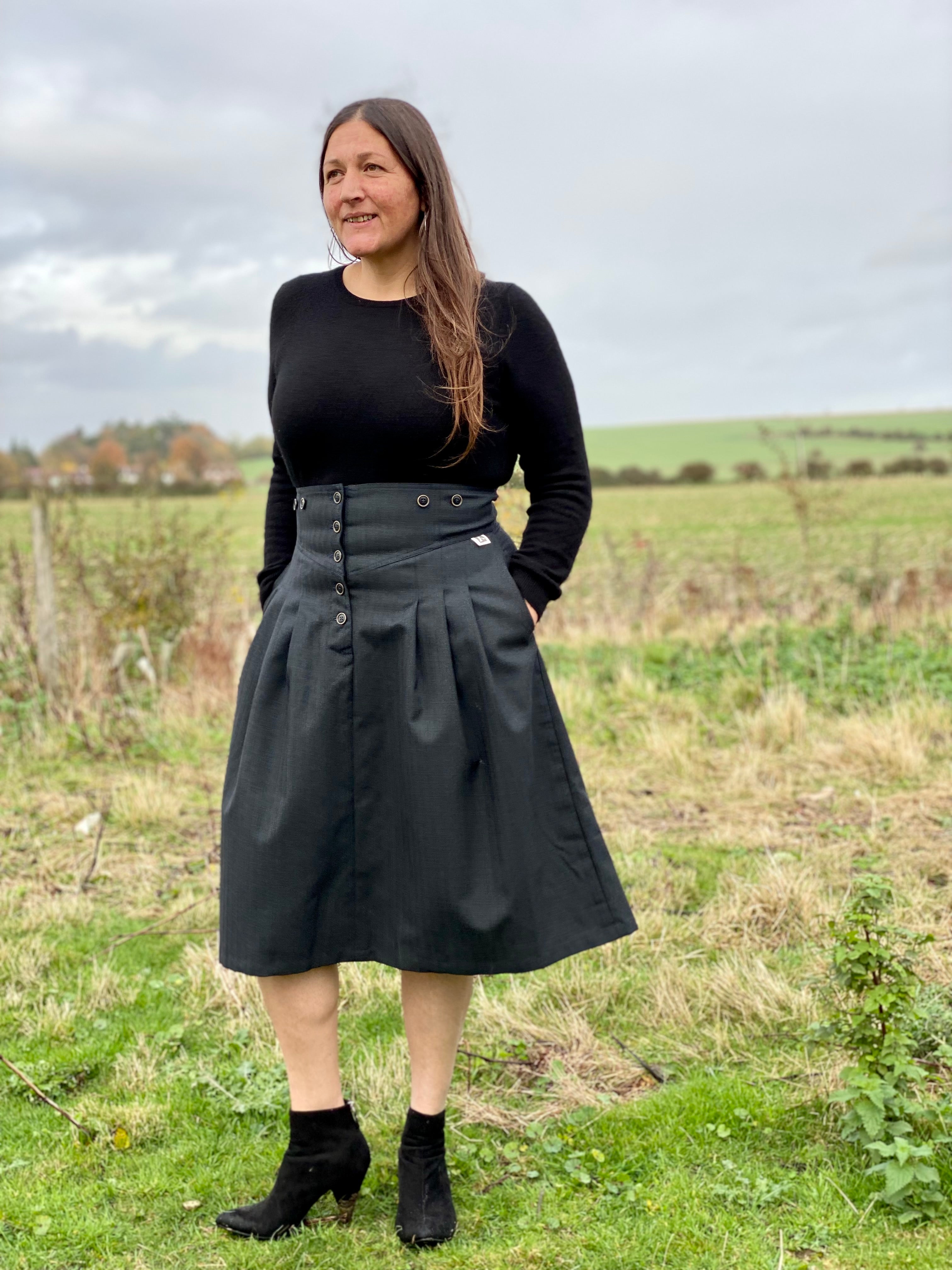 High wastes skirt - dark grey and teal flex - made to order