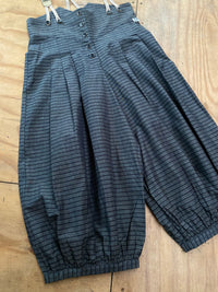 High waisted trousers - Horizontal stripe