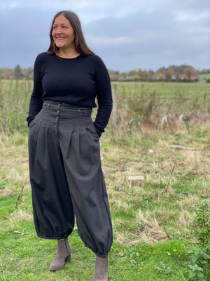 High Wasted trousers-Wool